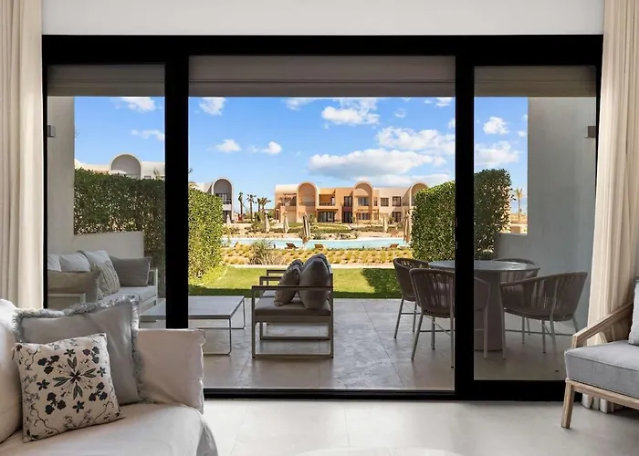 Peaceful Boho Retreat - Shared Pool - 1 Bed - Kamaran, El Gouna Apartman *